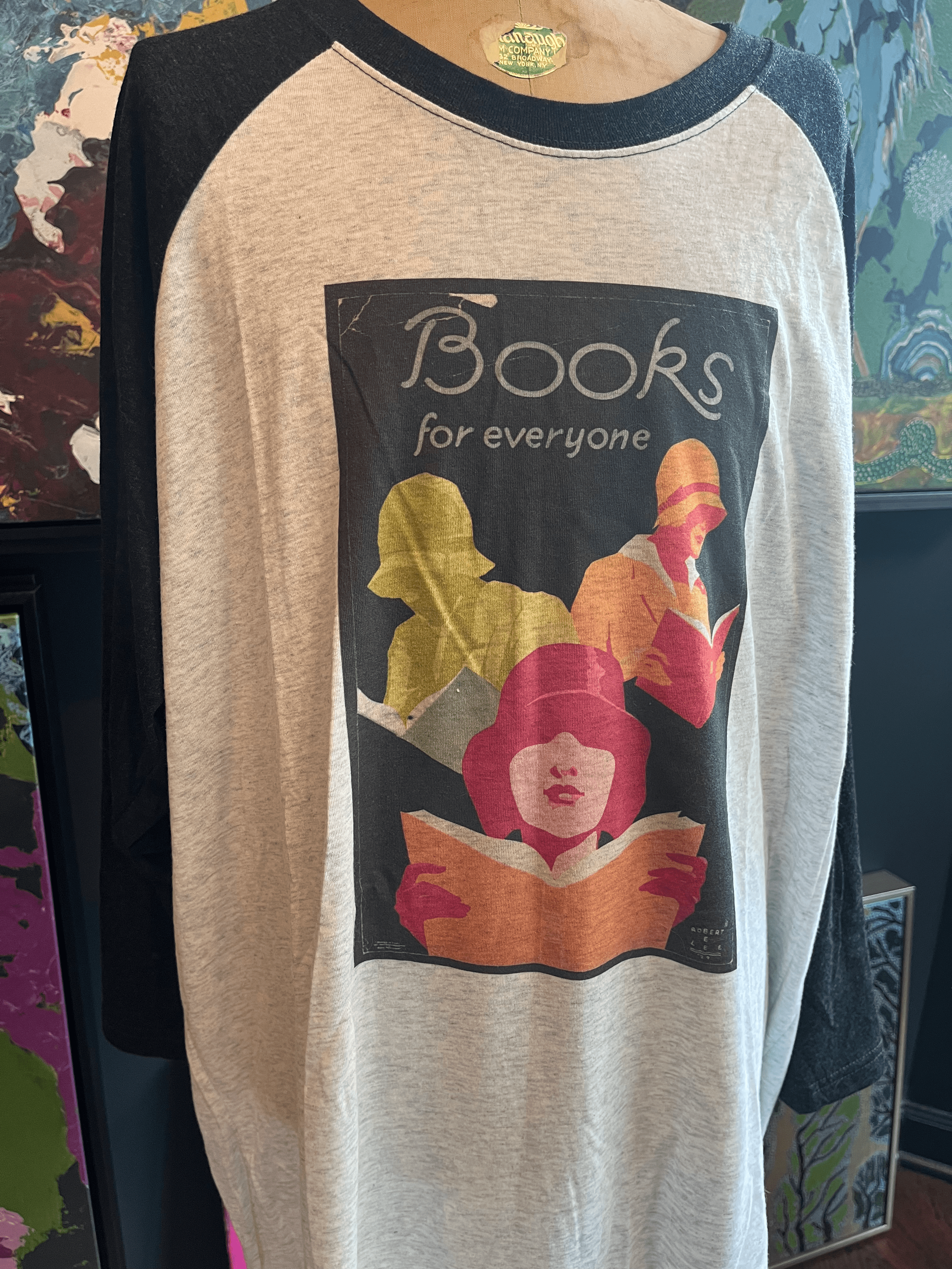 T-SHIRTS FOR READERS: Books for Everyone