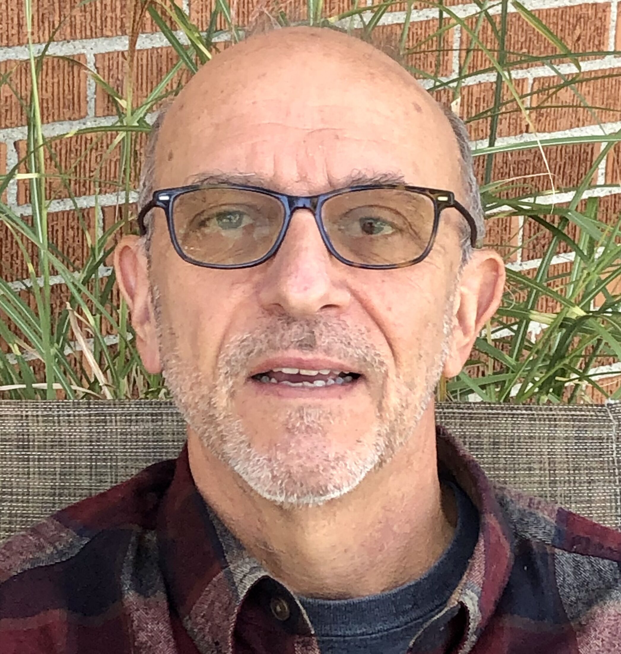 Running Lights: An Interview with Michael Lauchlan